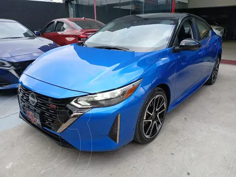 Nissan Sentra SR Platinum usado (2025) color Azul financiado en mensualidades(enganche $145,788 mensualidades desde $11,148)