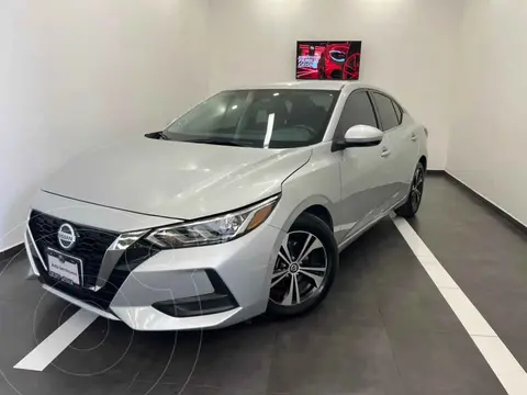 Nissan Sentra Sense Aut usado (2023) color Plata financiado en mensualidades(enganche $63,800 mensualidades desde $6,294)