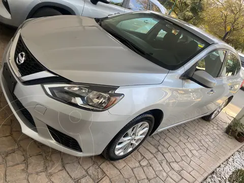 Nissan Sentra Advance usado (2019) color Plata precio $223,100