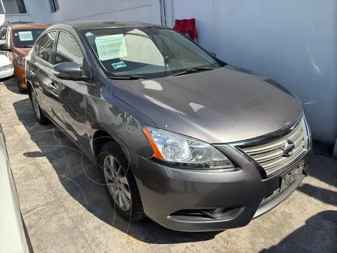 Nissan Sentra Advance usado (2016) color Gris precio $165,000