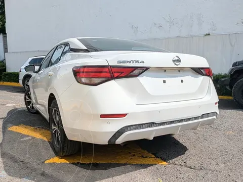 Nissan Sentra Sense Aut usado (2023) color Blanco financiado en mensualidades(enganche $117,040 mensualidades desde $5,028)