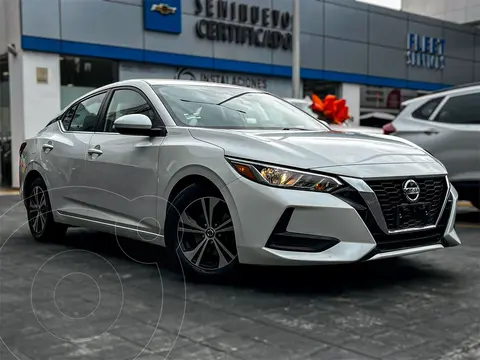 Nissan Sentra Sense Aut usado (2023) color Blanco precio $290,000