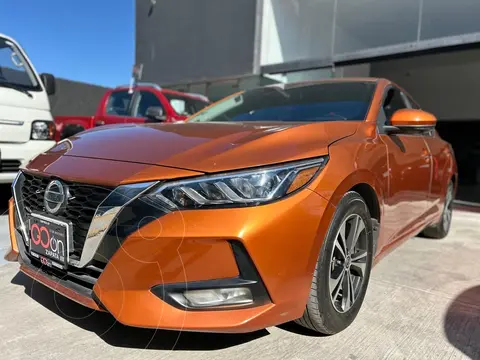Nissan Sentra Advance usado (2023) color Naranja financiado en mensualidades(enganche $84,475 mensualidades desde $6,460)