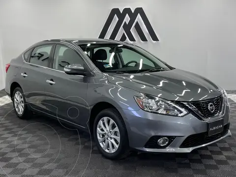 Nissan Sentra Advance usado (2018) color Gris precio $219,999