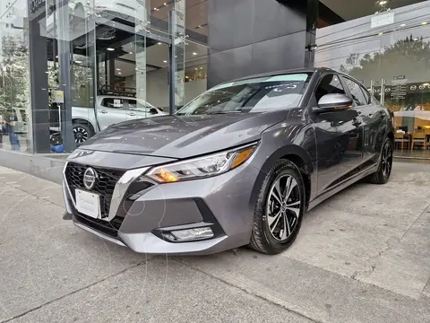 Nissan Sentra Advance Aut usado (2022) color Gris Oxford precio $317,000