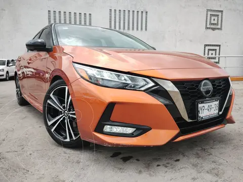 Nissan Sentra SR Bi-tono Aut usado (2020) color Naranja Solar financiado en mensualidades(enganche $103,735 mensualidades desde $8,950)