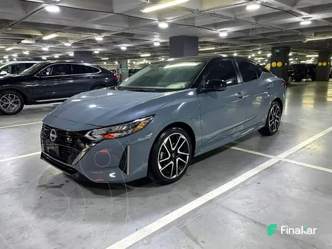 Nissan Sentra SR Platinum usado (2024) color Gris Oscuro precio $395,000
