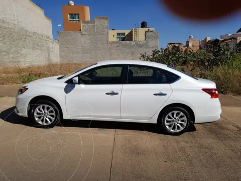 Nissan Sentra Sense usado (2018) color Blanco precio $205,000