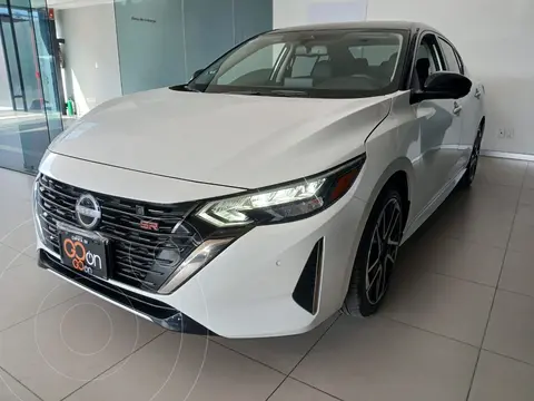 Nissan Sentra SR Platinum usado (2024) color Blanco financiado en mensualidades(enganche $133,525 mensualidades desde $10,211)