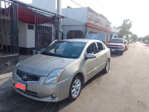 Nissan Sentra Emotion CVT Xtronic usado (2010) color Beige precio $93,000