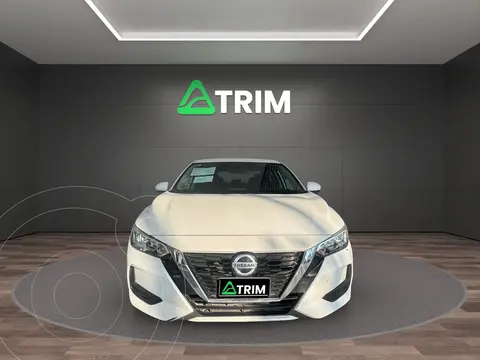 Nissan Sentra Sense Aut usado (2021) color Blanco precio $209,999