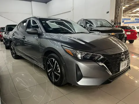Nissan Sentra Sense Aut usado (2024) color Gris financiado en mensualidades(enganche $89,652 mensualidades desde $7,696)