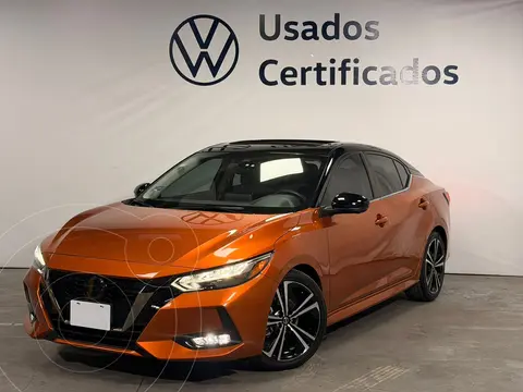 Nissan Sentra SR Aut usado (2022) color Naranja financiado en mensualidades(enganche $36,000)