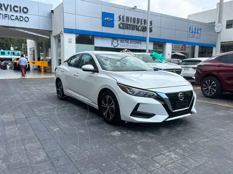 Nissan Sentra Sense Aut usado (2023) color Blanco financiado en mensualidades(enganche $89,880 mensualidades desde $5,988)