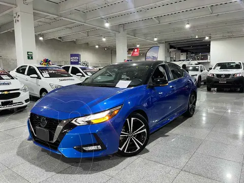 Nissan Sentra SR Bi-tono Aut usado (2023) color Azul financiado en mensualidades(enganche $110,362 mensualidades desde $8,443)