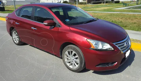 Nissan Sentra Advance usado (2016) color Rojo precio $155,000