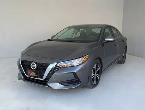Nissan Sentra Sense Aut usado (2021) color Gris Oscuro precio $269,000