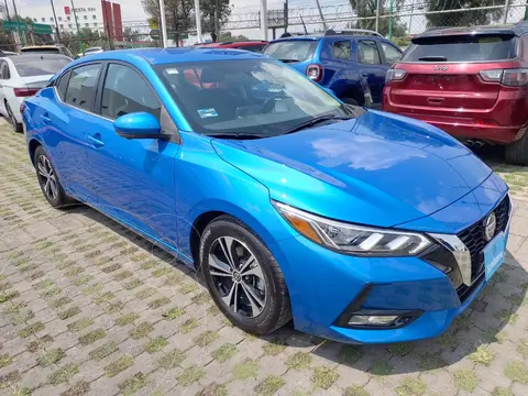 Nissan Sentra Advance Aut usado (2023) color Azul precio $330,000