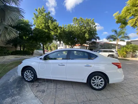 Nissan Sentra Advance usado (2017) color Blanco precio $190,000