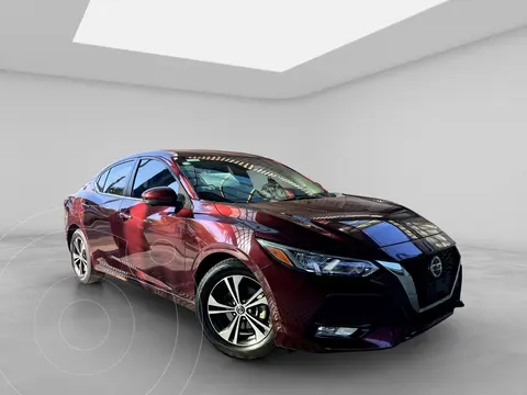 Nissan Sentra Advance usado (2023) color Rojo precio $320,000