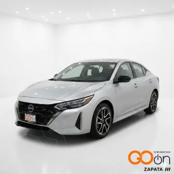Nissan Sentra SR usado (2025) color NIS   PLATA precio $410,000