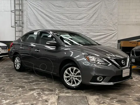 Nissan Sentra Advance usado (2019) color Gris Oscuro precio $255,000