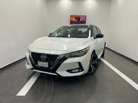 Nissan Sentra SR usado (2020) color Blanco precio $295,000