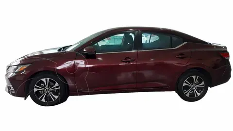 Nissan Sentra Advance usado (2021) color Rojo precio $345,000