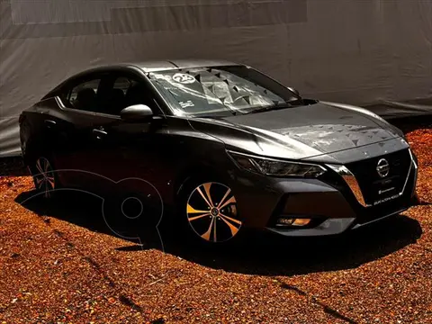 Nissan Sentra Advance usado (2023) color Gris precio $360,000