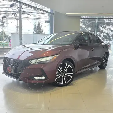 Nissan Sentra SR Platinum Aut usado (2023) color Rojo financiado en mensualidades(enganche $107,638 mensualidades desde $8,231)