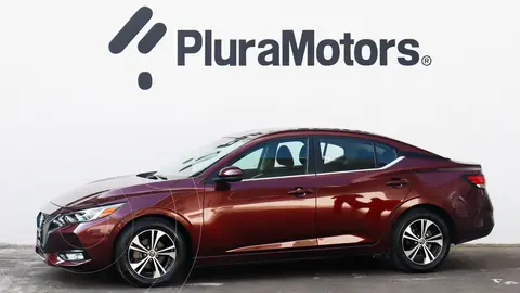 Nissan Sentra Advance usado (2023) color Rojo precio $335,000