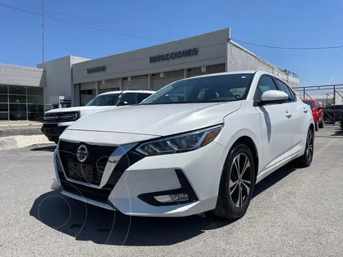 Nissan Sentra ADVANCE CVT usado (2023) color Blanco precio $318,000