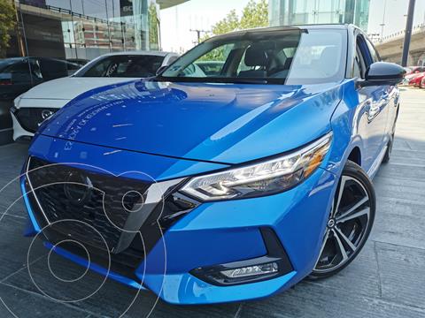 Nissan Sentra SR Bi-tono Aut usado (2022) color Azul precio $490,000
