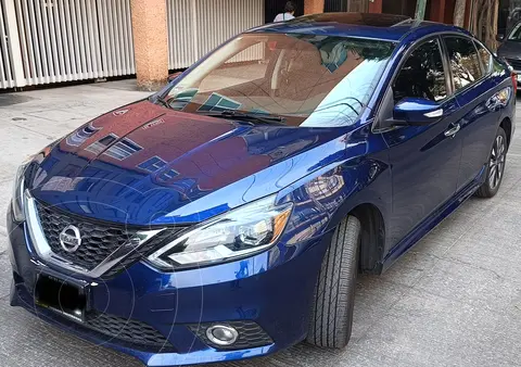 Nissan Sentra SR Turbo usado (2017) color Azul Cobalto precio $248,000