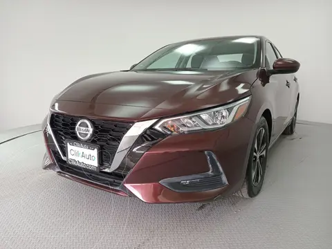 Nissan Sentra Sense usado (2022) color Rojo precio $330,000