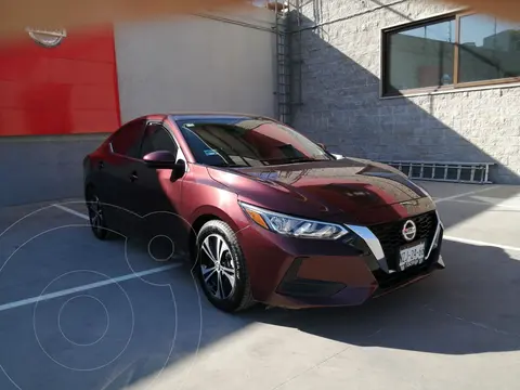 Nissan Sentra Sense usado (2021) color Rojo precio $350,000