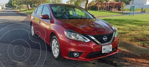 Nissan Sentra Advance usado (2017) color Rojo Burdeos precio $178,000