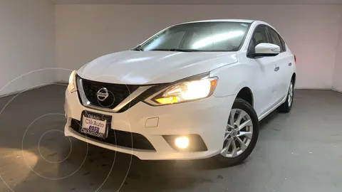 Nissan Sentra Advance Aut usado (2017) color Blanco precio $215,000