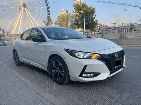Nissan Sentra Advance usado (2020) color Blanco Perla precio $245,000