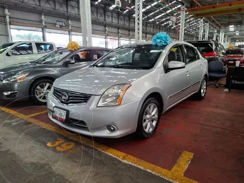 Nissan Sentra Emotion usado (2011) color Plata precio $124,500