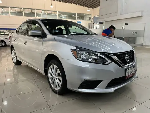 Nissan Sentra Sense Aut usado (2017) color plateado precio $189,000