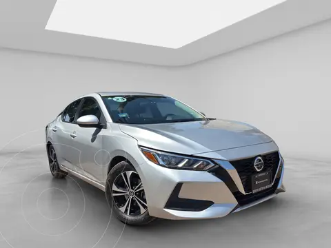 Nissan Sentra Sense Aut usado (2023) color plateado precio $309,000