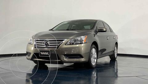 foto Nissan Sentra Sense Aut usado (2015) color Beige precio $180,999