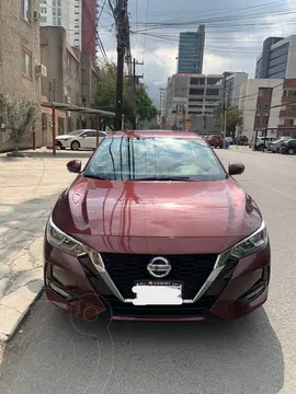 Nissan Sentra Exclusive Aut usado (2021) color Rojo Merlot precio $345,000