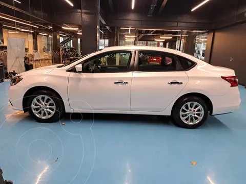 Nissan Sentra Sense Aut usado (2019) color Blanco financiado en mensualidades(enganche $44,000 mensualidades desde $6,800)