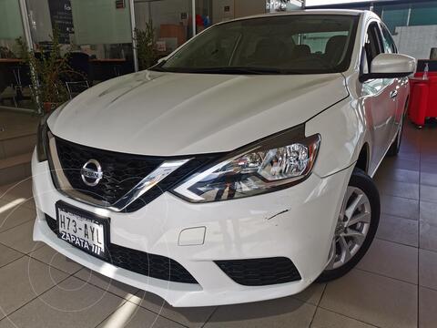 foto Nissan Sentra Advance Aut usado (2018) color Blanco precio $300,000