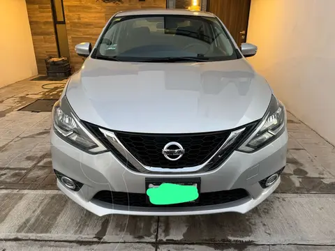 Nissan Sentra Advance usado (2017) color Plata precio $237,000
