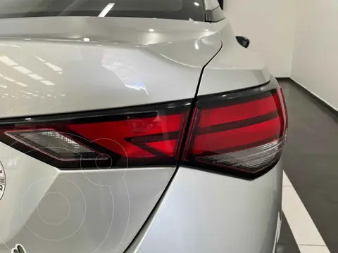 Nissan Sentra Sense usado (2020) color Plata financiado en mensualidades(enganche $57,200 mensualidades desde $5,643)
