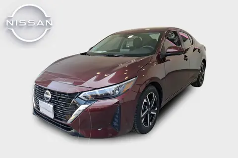 Nissan Sentra Advance Aut usado (2024) color Rojo precio $377,000