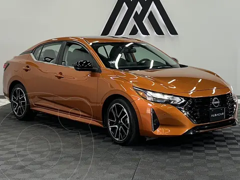 Nissan Sentra SR Platinum usado (2024) color Naranja precio $397,999